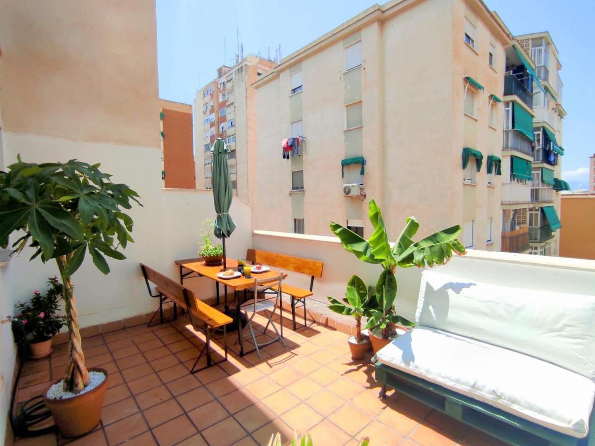 מאלגה Manuela Nogales Apartments! מראה חיצוני תמונה