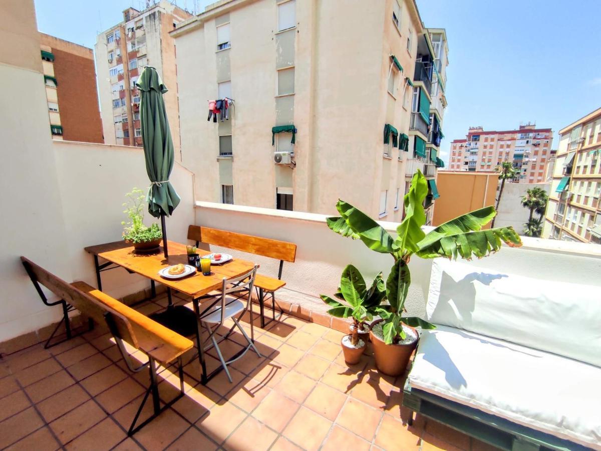 מאלגה Manuela Nogales Apartments! מראה חיצוני תמונה