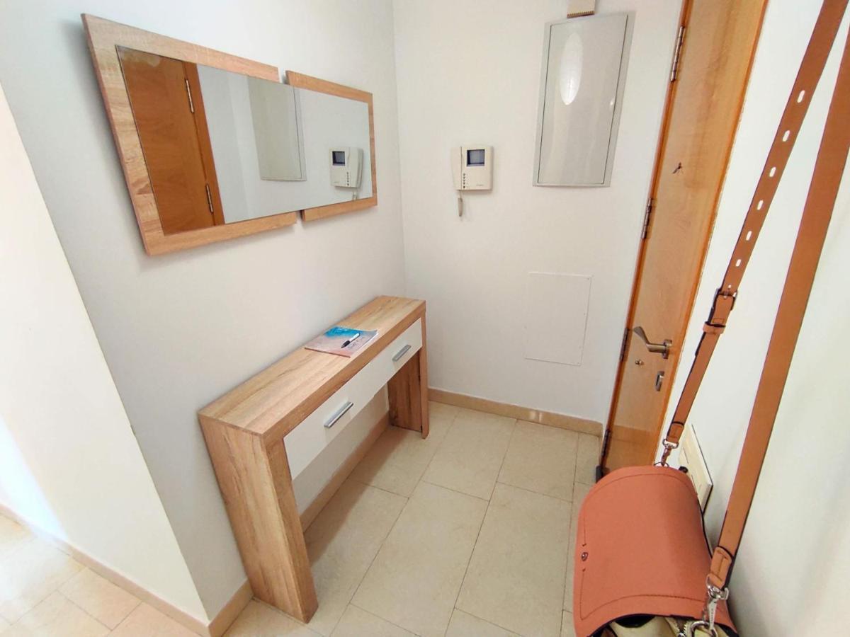 מאלגה Manuela Nogales Apartments! מראה חיצוני תמונה