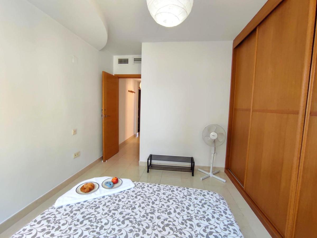 מאלגה Manuela Nogales Apartments! מראה חיצוני תמונה