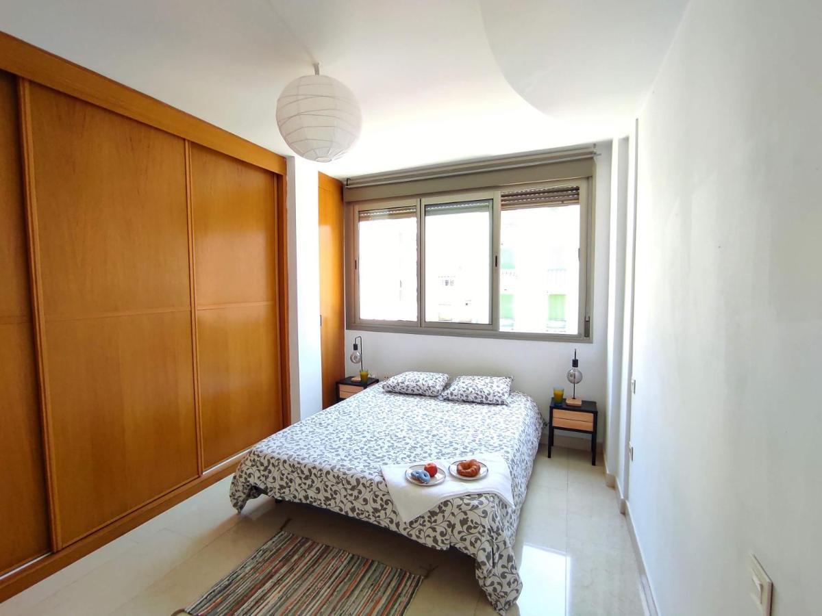 מאלגה Manuela Nogales Apartments! מראה חיצוני תמונה