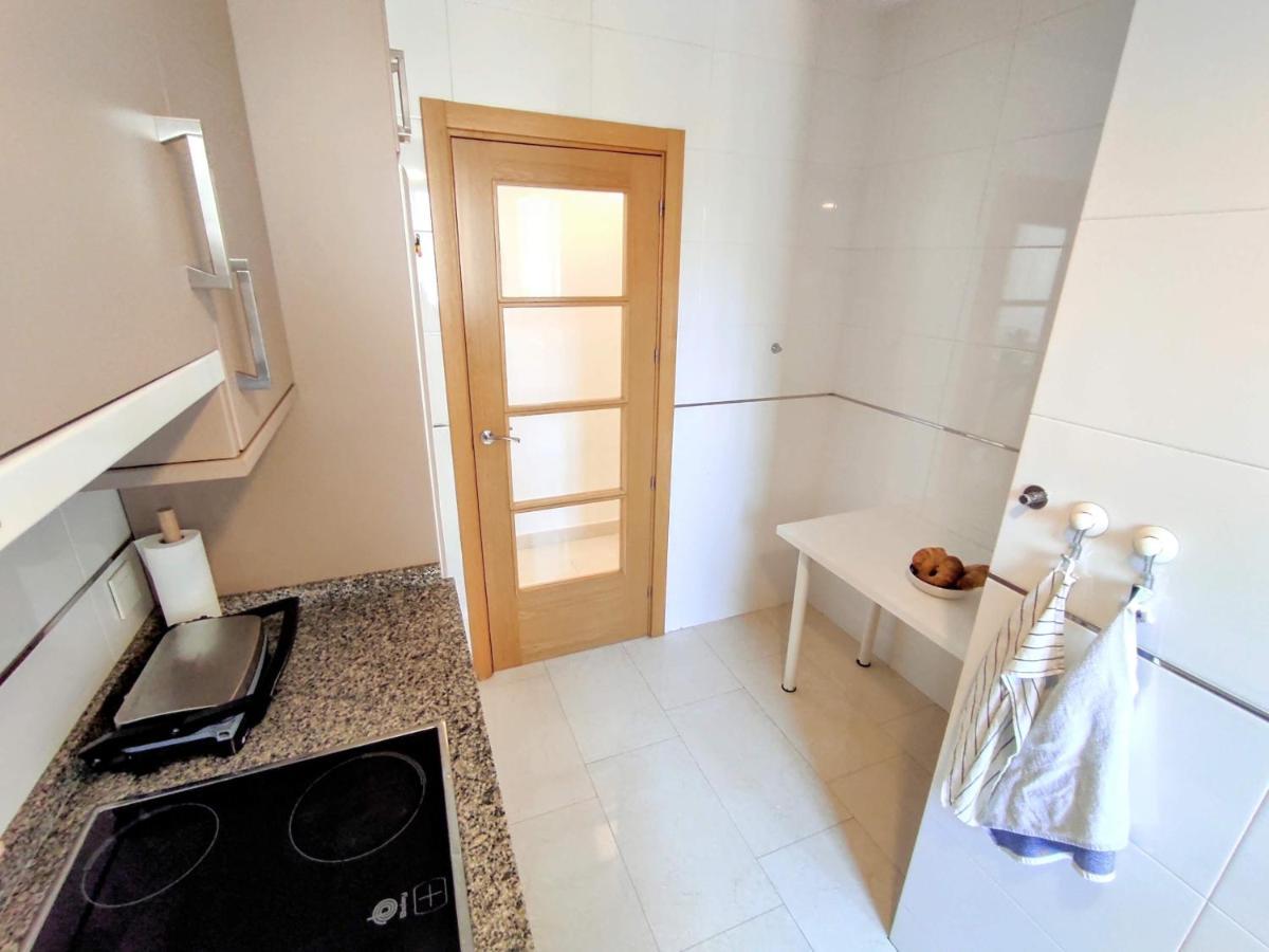 מאלגה Manuela Nogales Apartments! מראה חיצוני תמונה